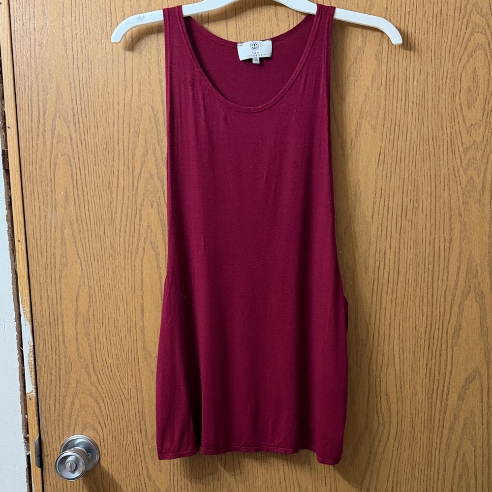 Ten Tomorrow Women's Burgundy Muscle Tank Top